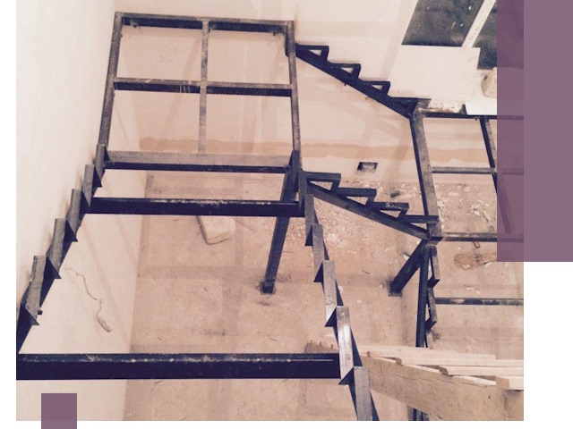 Монтаж лестниц на металлокаркасе в Лысьве быстро и качественно