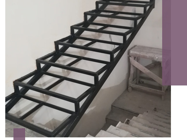 Демонтаж лестниц на металлокаркасе в Лысьве: быстрый вывоз и разбор