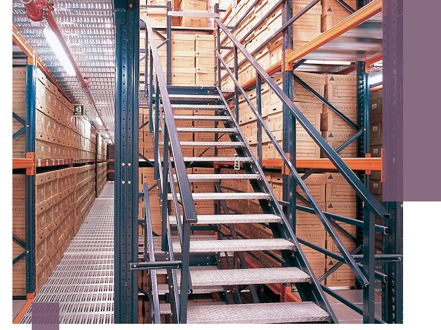 Лестницы складские прочные и безопасные под ключ в Лысьве