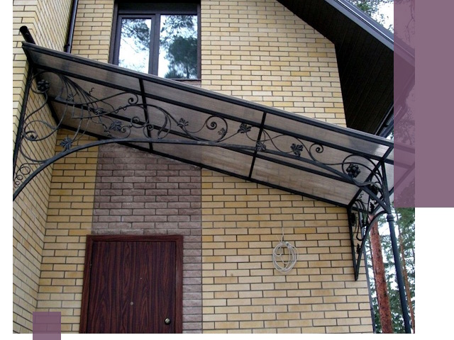 Односкатные козырьки из металла под ключ в Лысьве