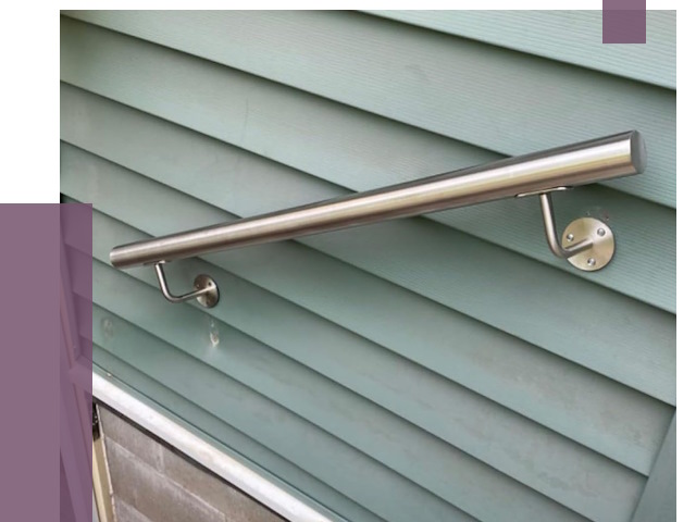 Поручни из нержавеющей стали в Лысьве от 7693 руб.  | ПРОЛЁТ-Лсь